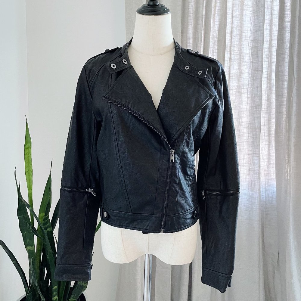 Hayden LA Vegan Faux Leather Crop Moto Jacket Black S